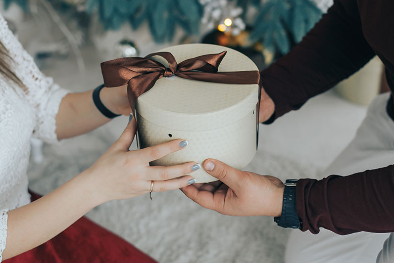 Anniversaire de mariage toutes les noces et idées cadeaux