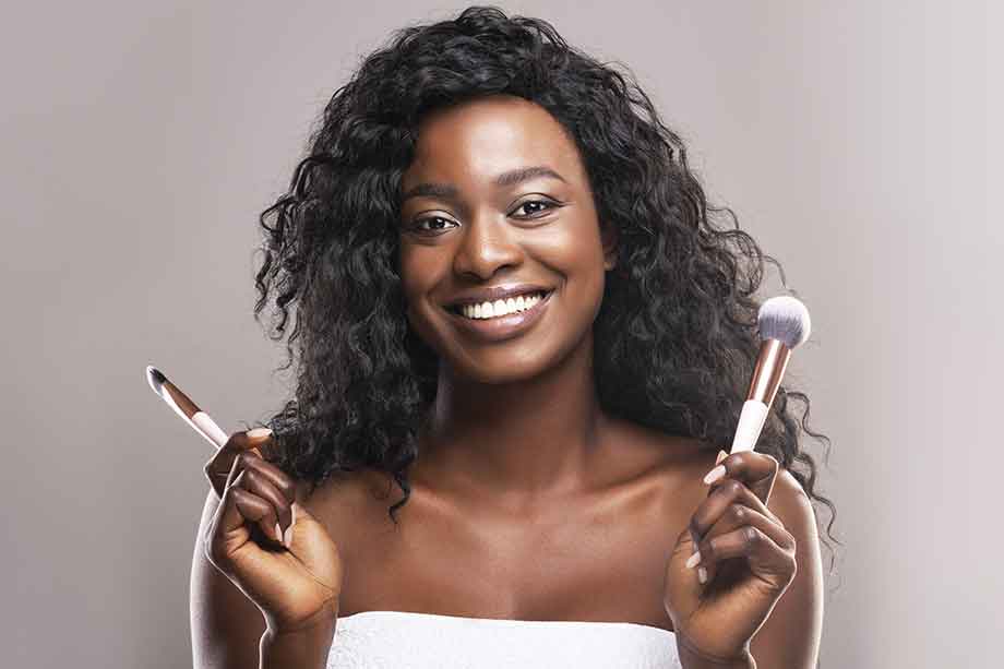 10 erreurs à éviter en maquillage peau noire